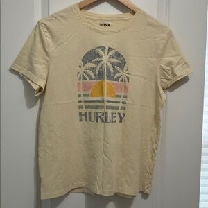 EUC. Medium Women’s Hurley T Shirt